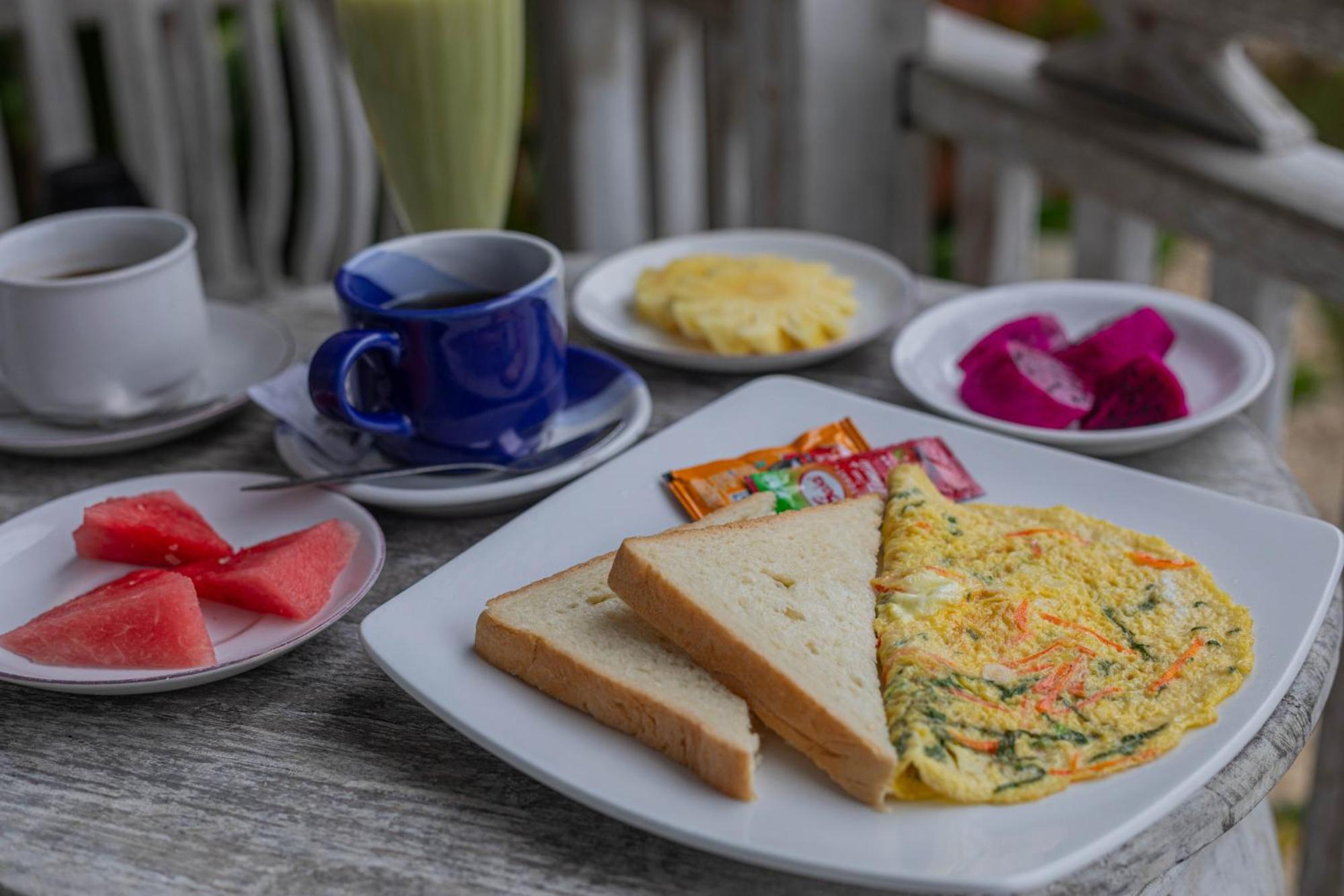 Bakung Cozy Cottage Batununggul Ngoại thất bức ảnh